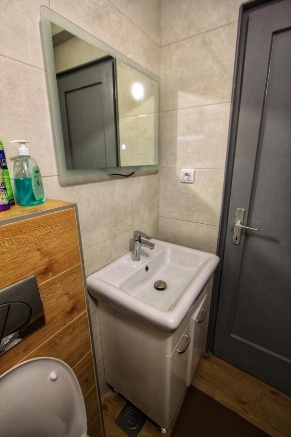 Apartman Srdjan بانيا لوكا المظهر الخارجي الصورة